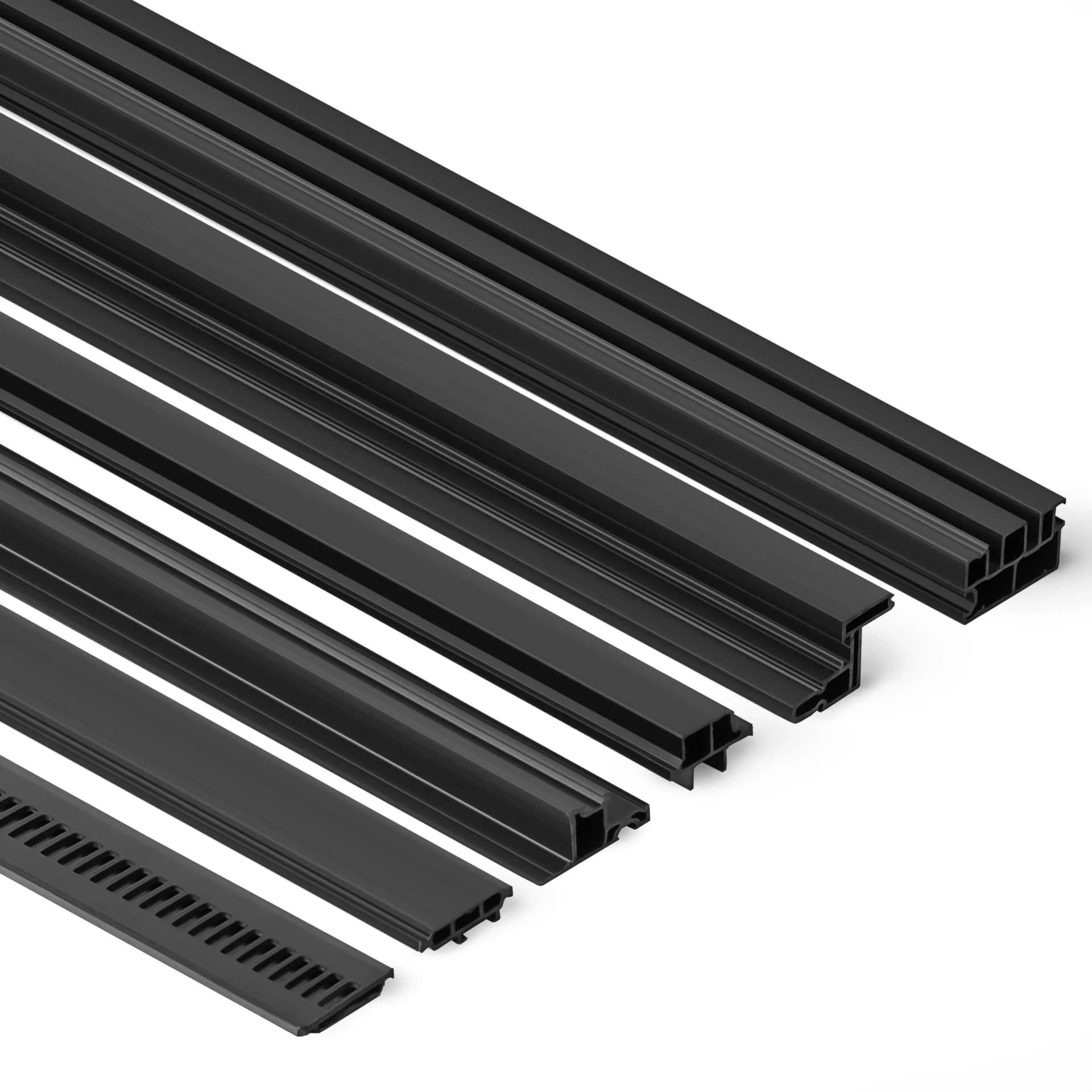 Профили из инженерного пластика по чертежам заказчика